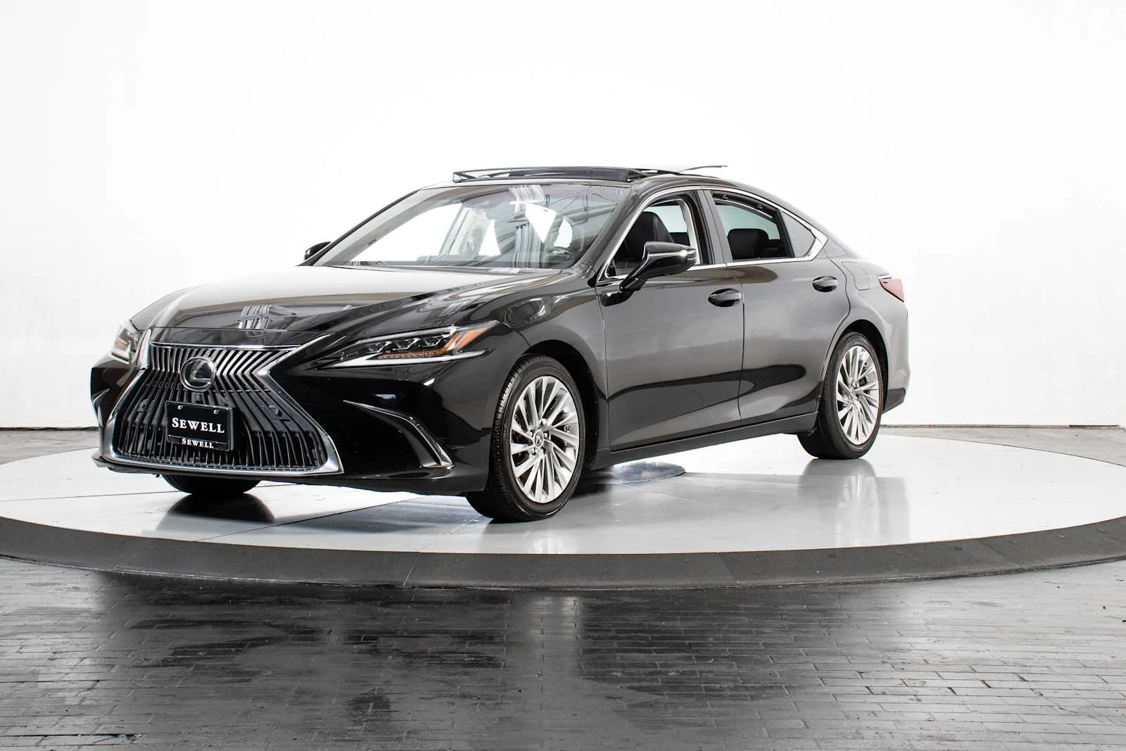 2019 Lexus ES 350 350 Ultra Luxury's photo