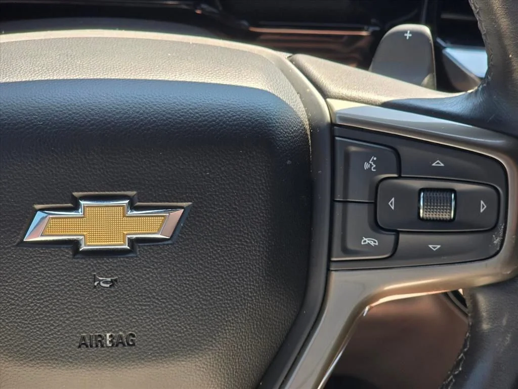 Used 2023 Gray Chevrolet High Country image 14