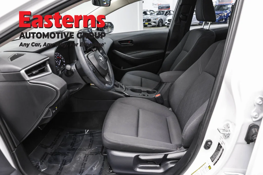 Used 2024 White Toyota LE image 13