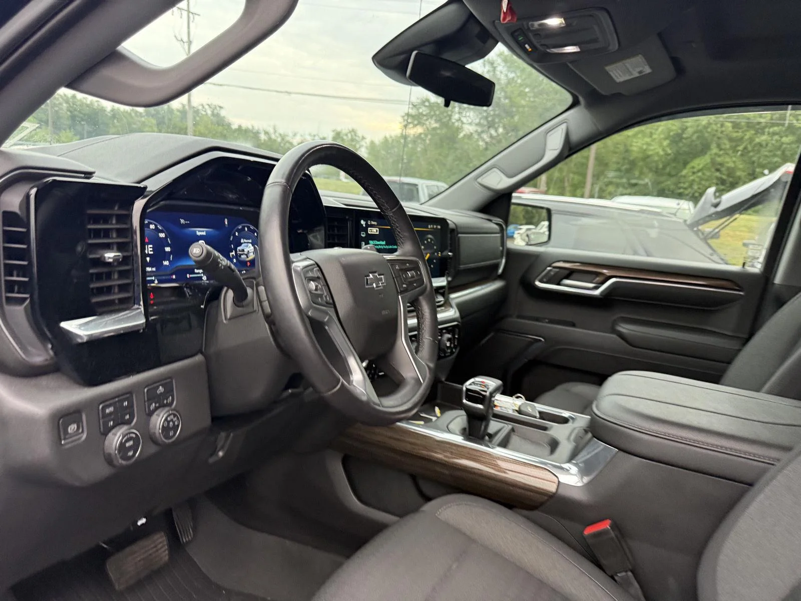 Used 2023 NORTHSKY BLUE METALLIC Chevrolet LT Trail Boss image 15