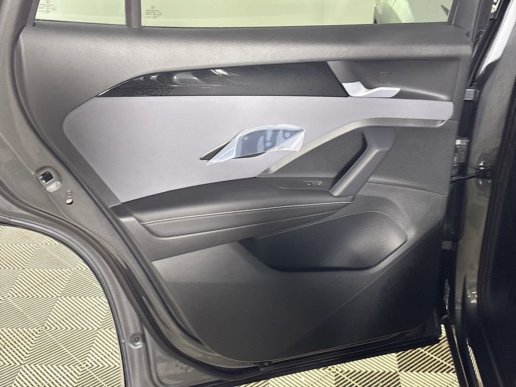 New 2026 Platinum Gray Metallic Volkswagen 2.0T SE image 19
