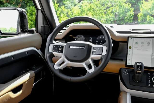 New 2026 White Land Rover S image 20