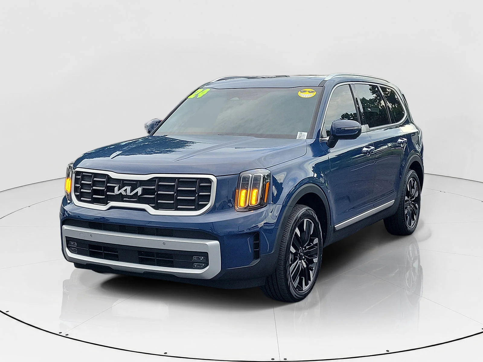 Used 2024 Black Kia SX image 28