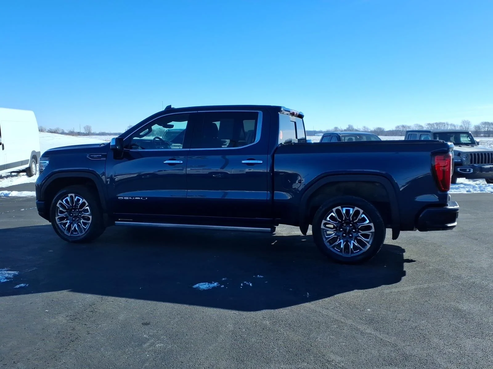 Used 2023 Pacific Blue Metallic GMC Denali Ultimate image 19