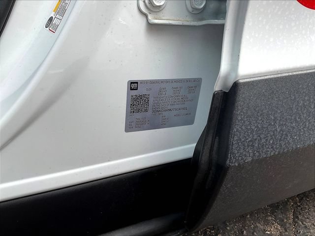 Used 2026 Summit White Chevrolet LT image 10