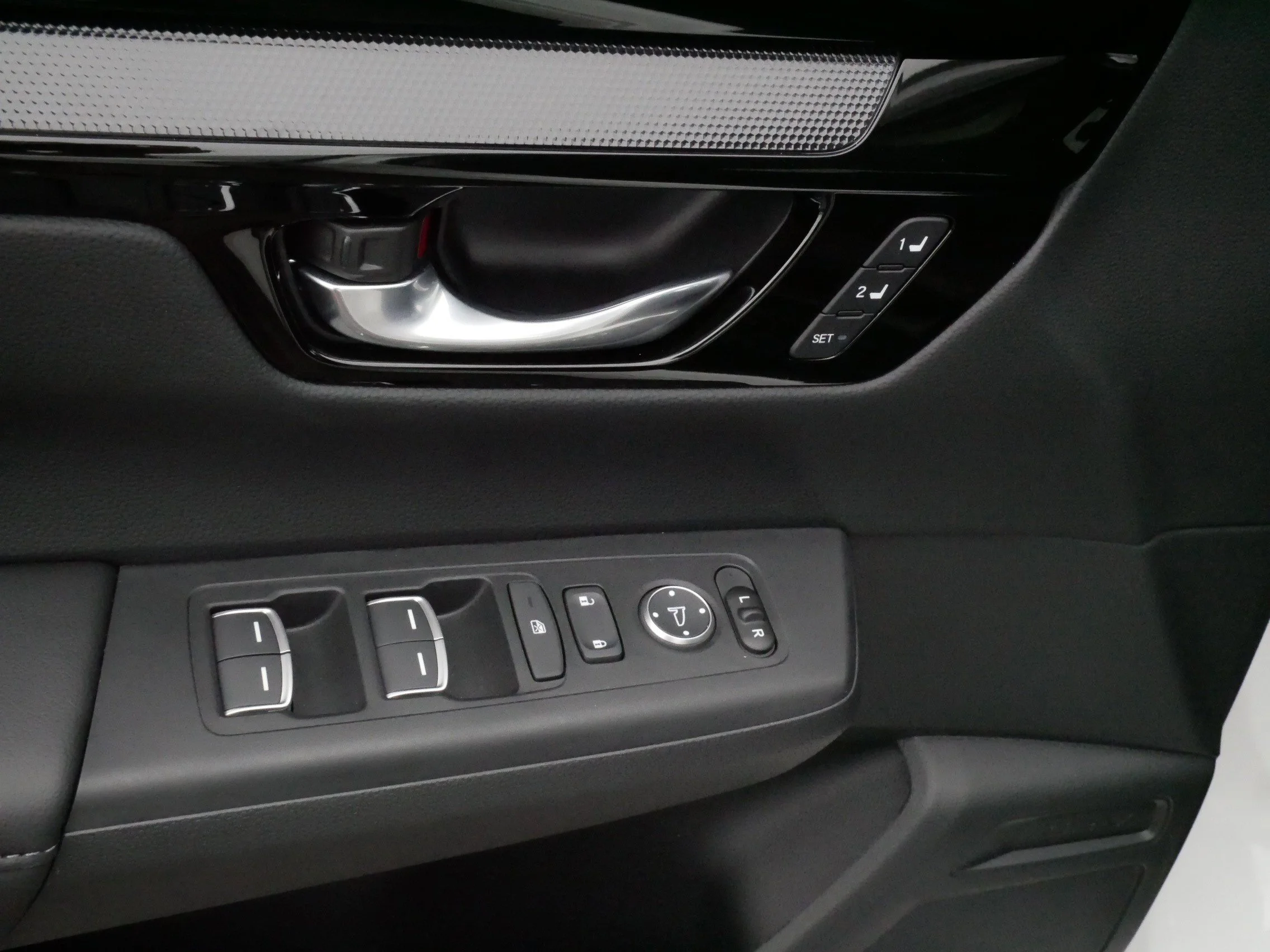 2026 Honda CR-V EX-L - Photo 19
