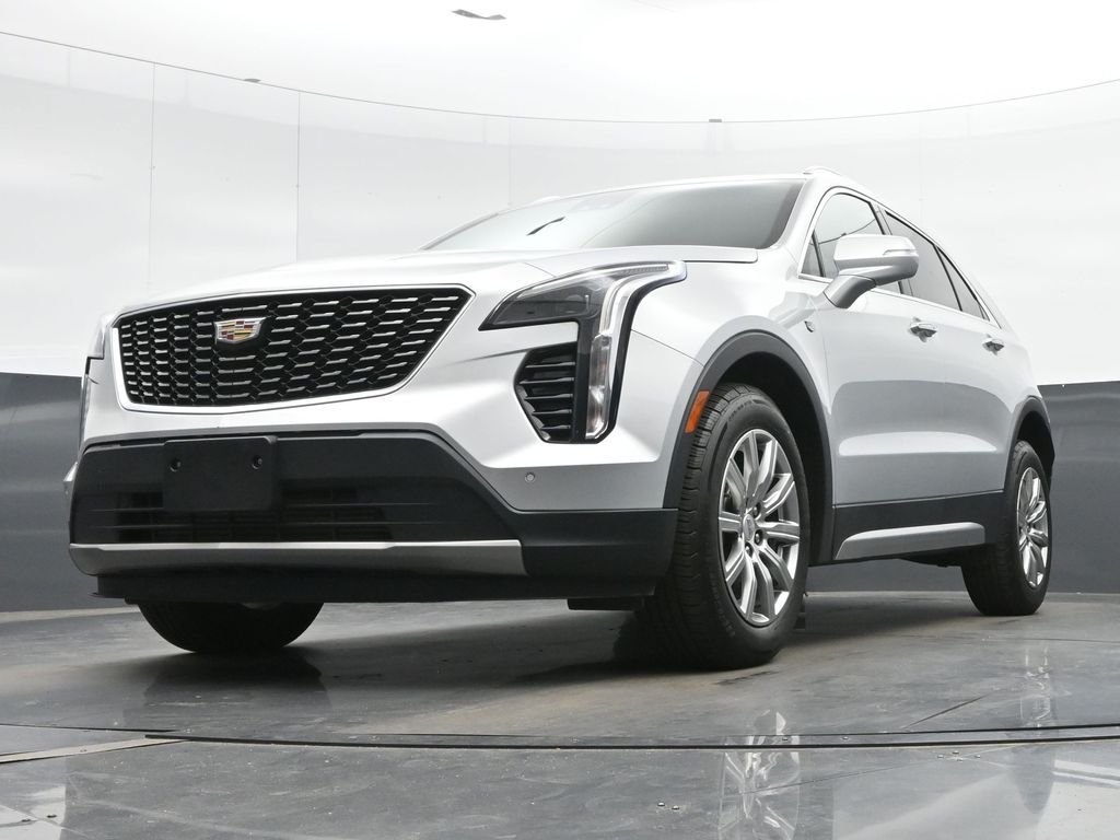 Used 2022 Radiant Silver Metallic Cadillac Premium Luxury image 38