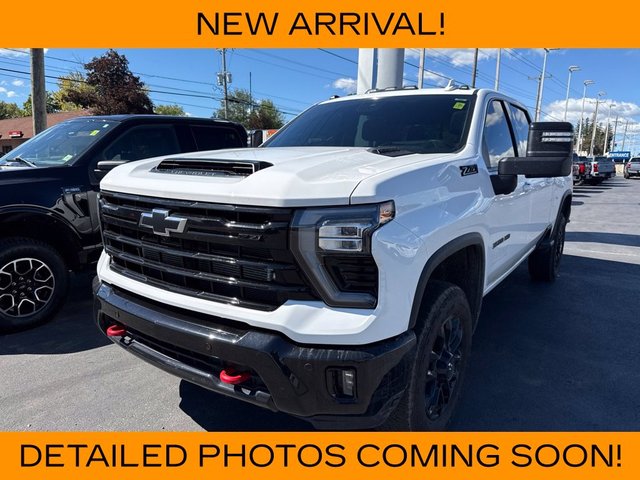 2025 Chevrolet Silverado 3500HD LTZ