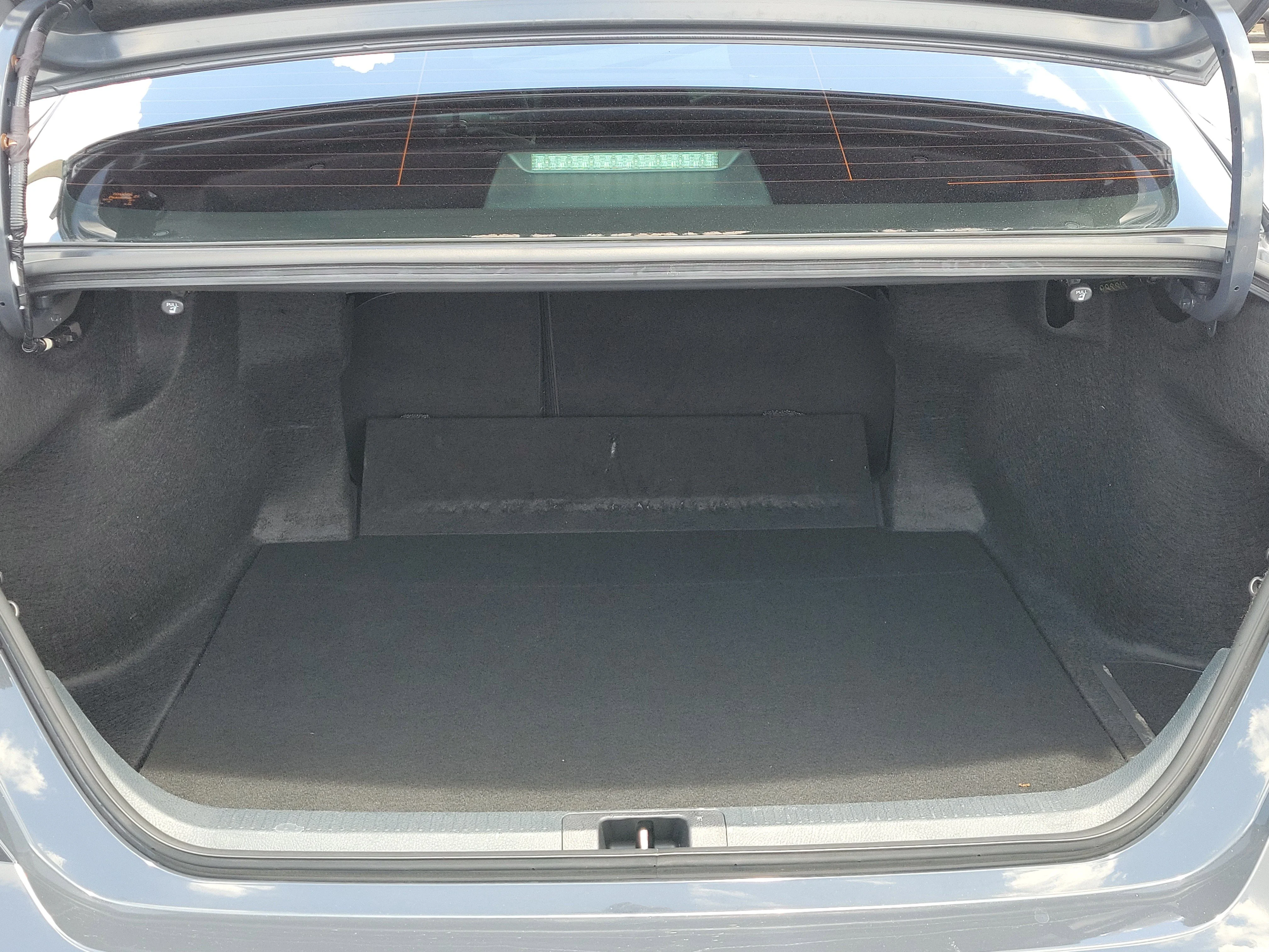 Used 2025 Underground Toyota LE image 10