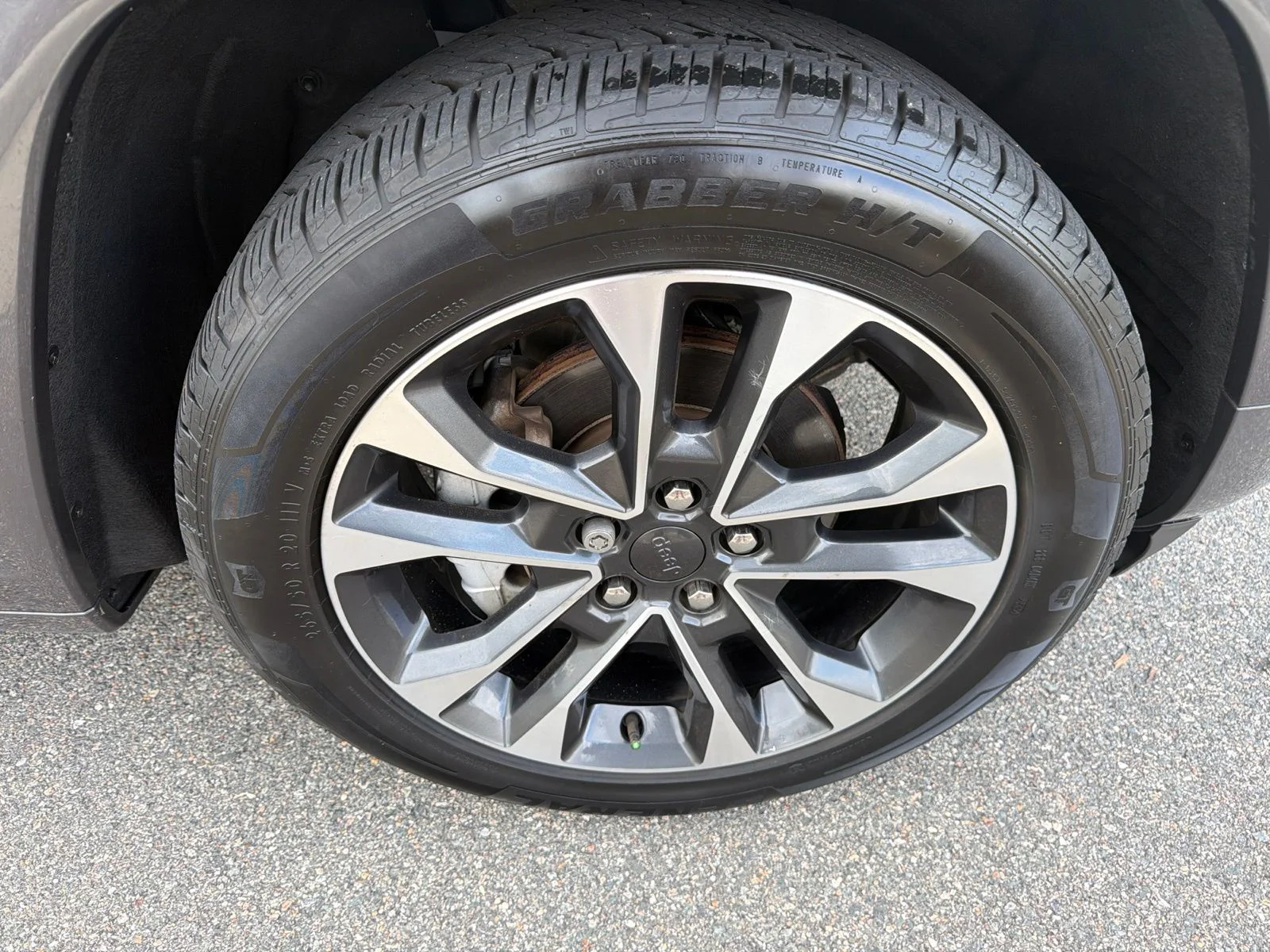 Used 2022 Metallic Jeep Overland image 26