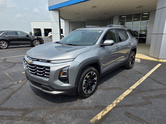 Used 2025 Sterling Gray Metallic Chevrolet LT image 16