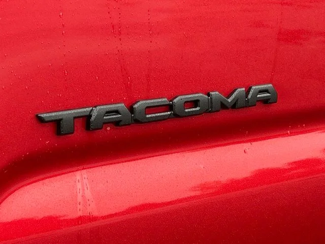 Used 2023 Red Toyota SR5 image 14
