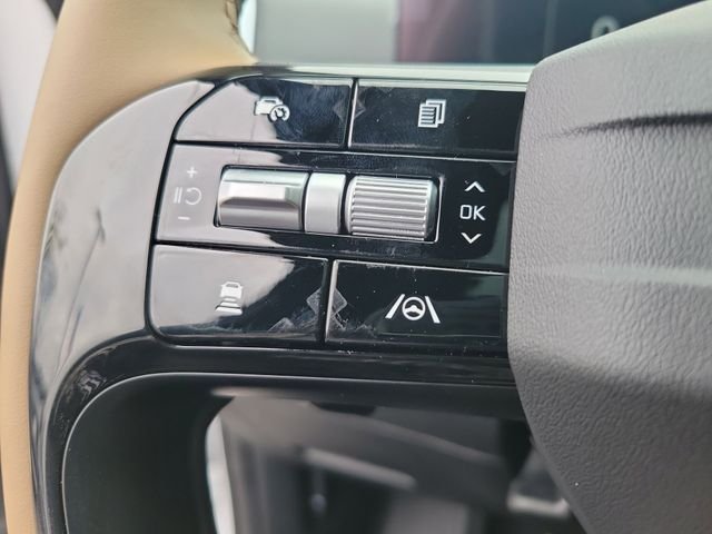 New 2026 White Pearl Kia X-Line SX Prestige image 25