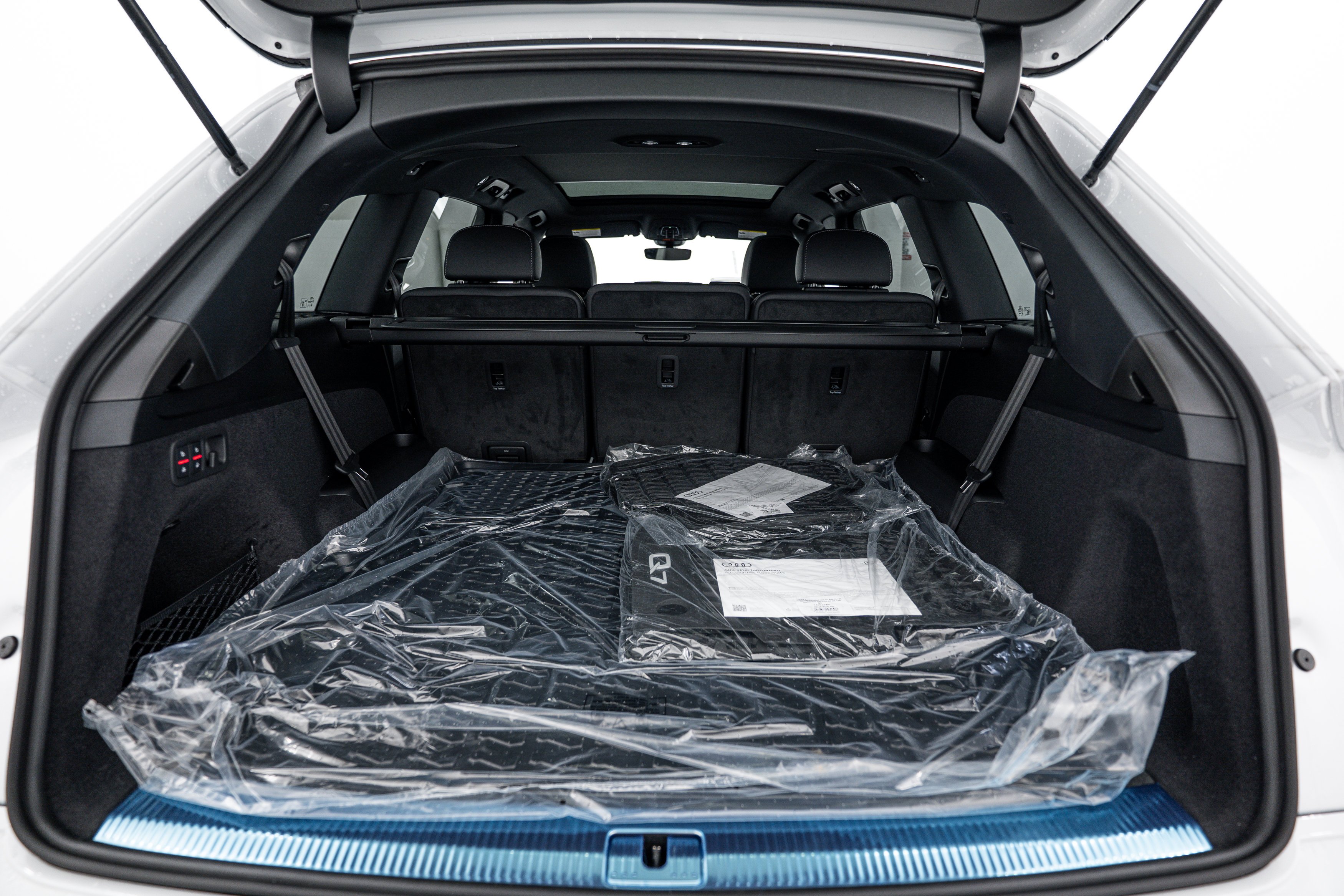 New 2026 Glacier White Audi Premium Plus image 18