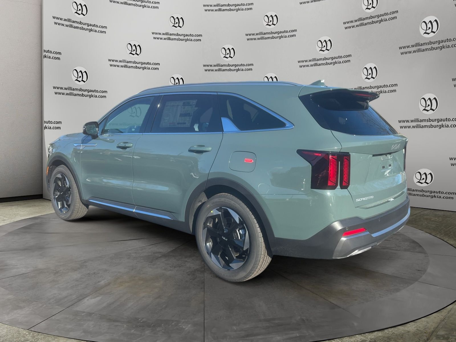 New 2026 Cityscape Green Kia EX image 3
