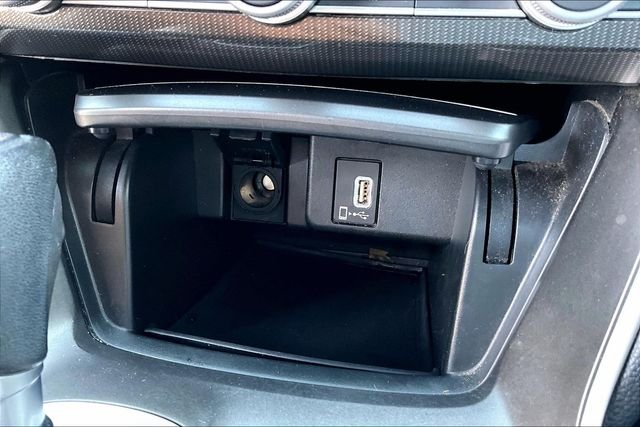 Used 2020  Honda Sport image 18