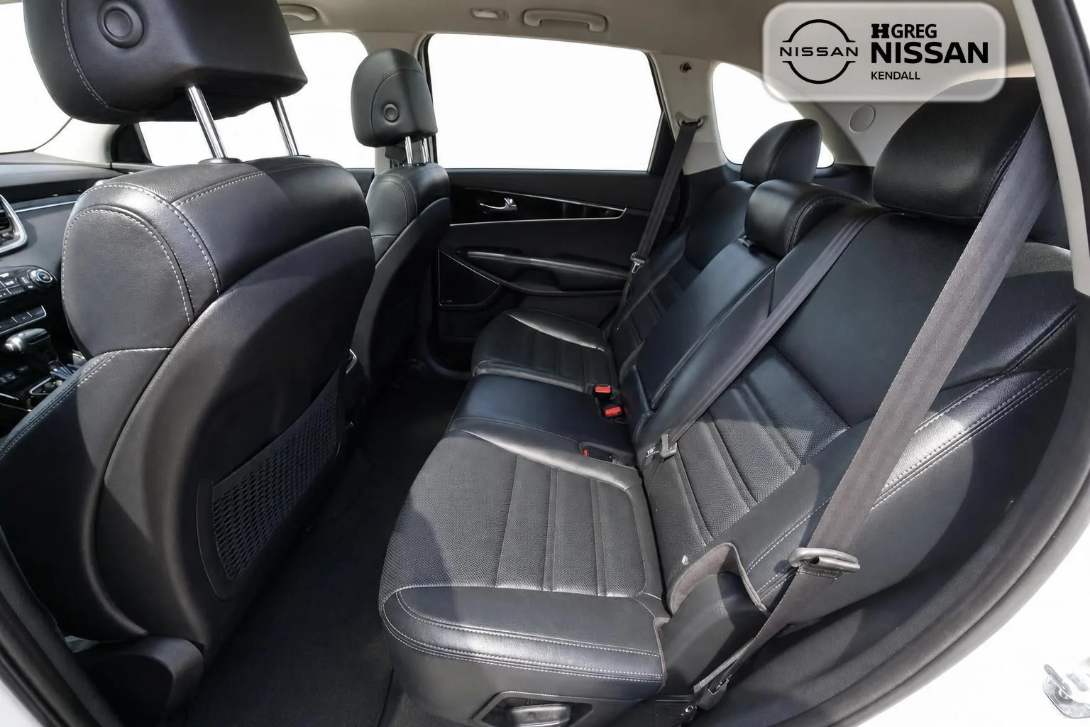 Used 2017 White Kia SX image 13