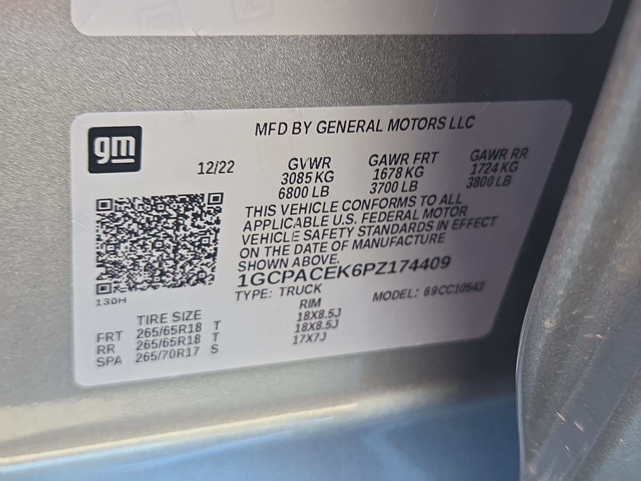 Certified Used 2023 Sterling Gray Metallic Chevrolet LT image 33