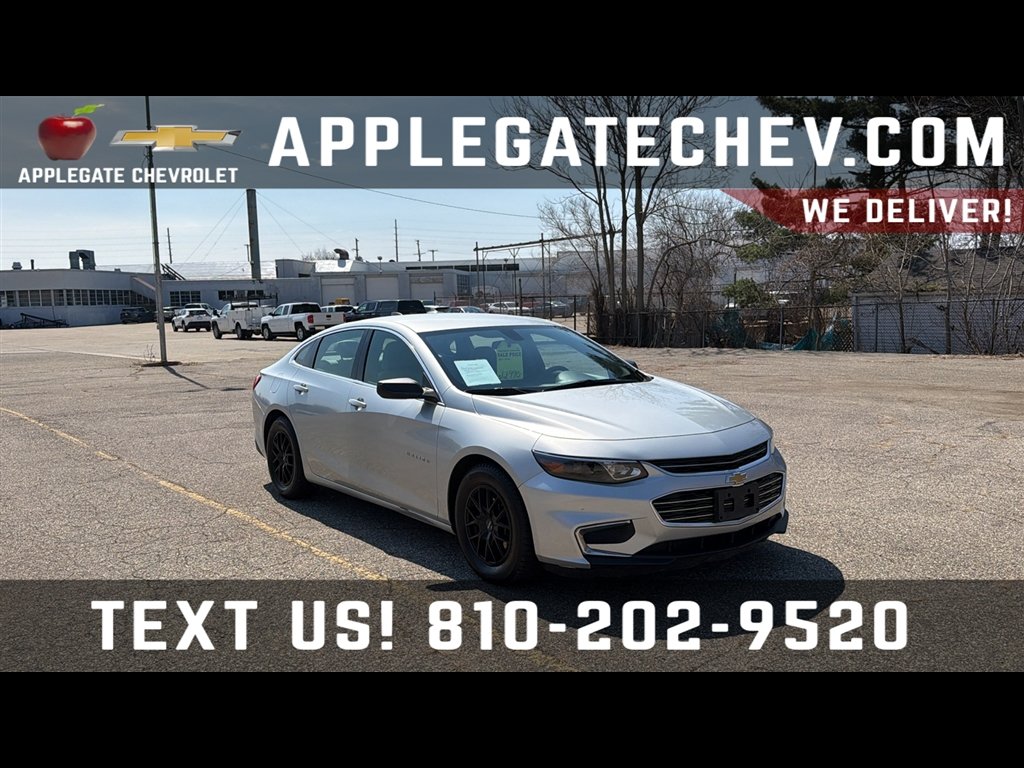 Silver Ice Metallic 2017 Chevrolet Malibu LS Fleet FWD Sedan Front-Wheel Drive