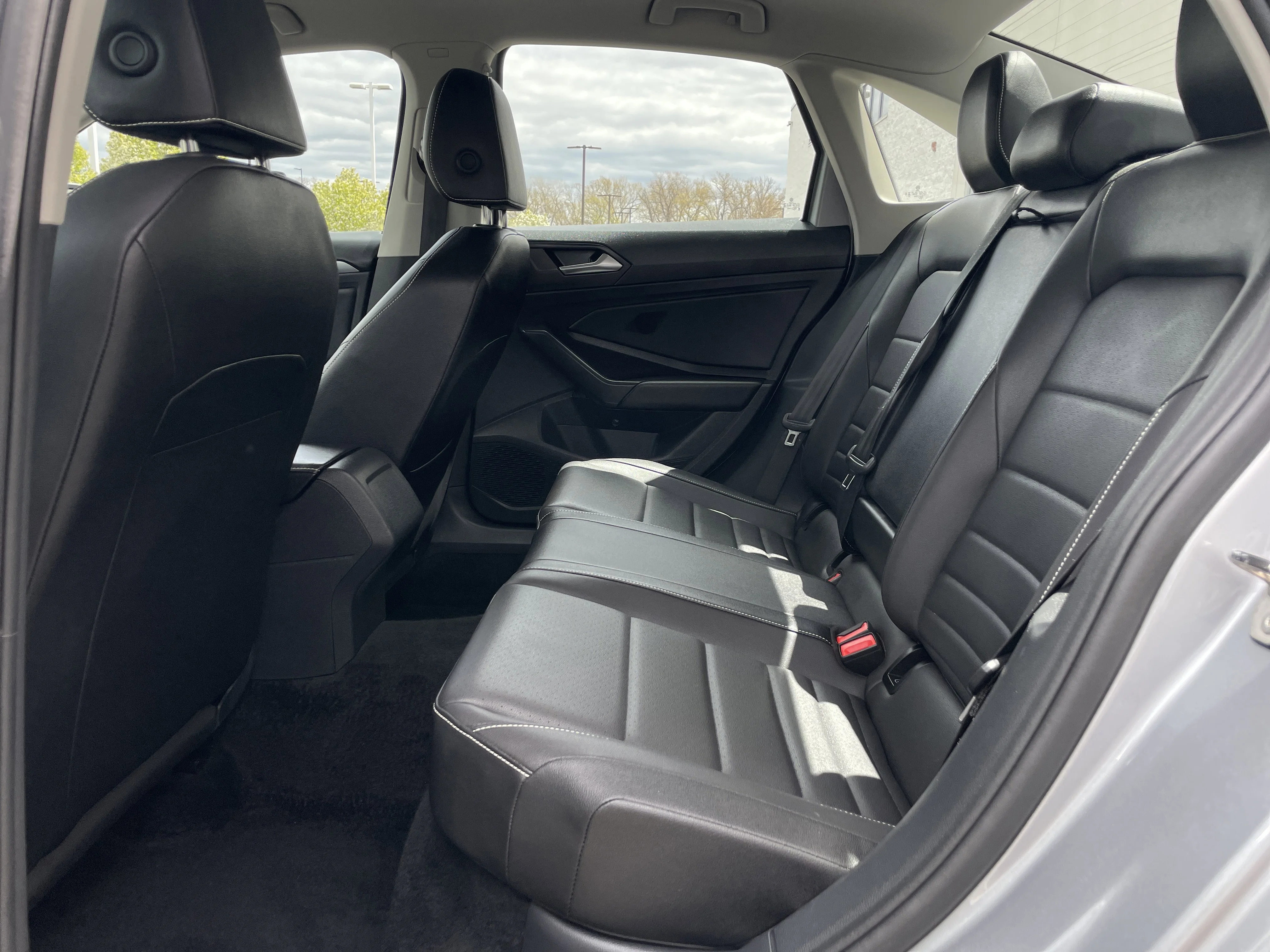 2024 Volkswagen Jetta SE - Photo 11
