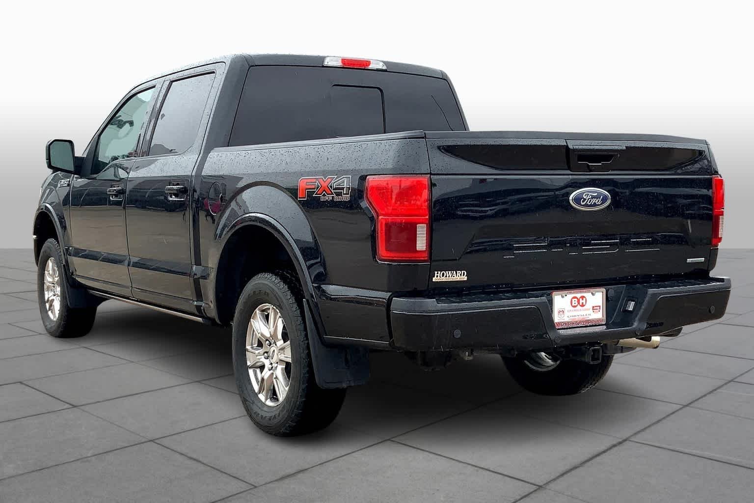 Used 2020 Agate Black Metallic Ford LARIAT image 13