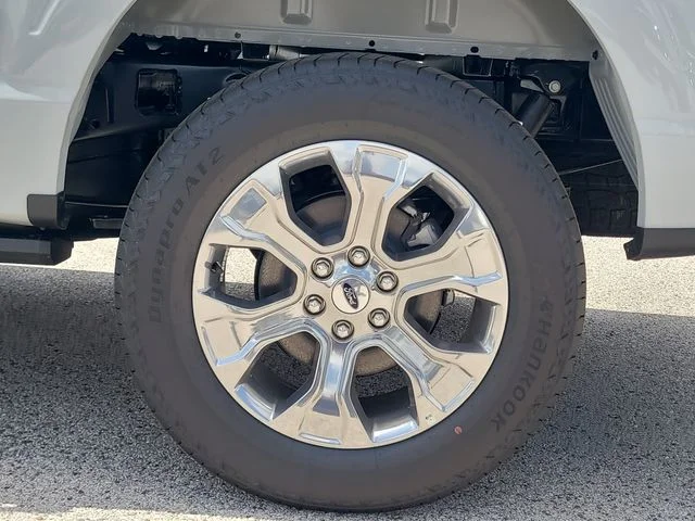 New 2026 Avalanche Ford Platinum image 8