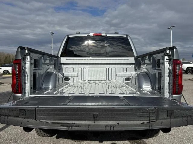 2026 Ford F-150 XLT - Photo 18