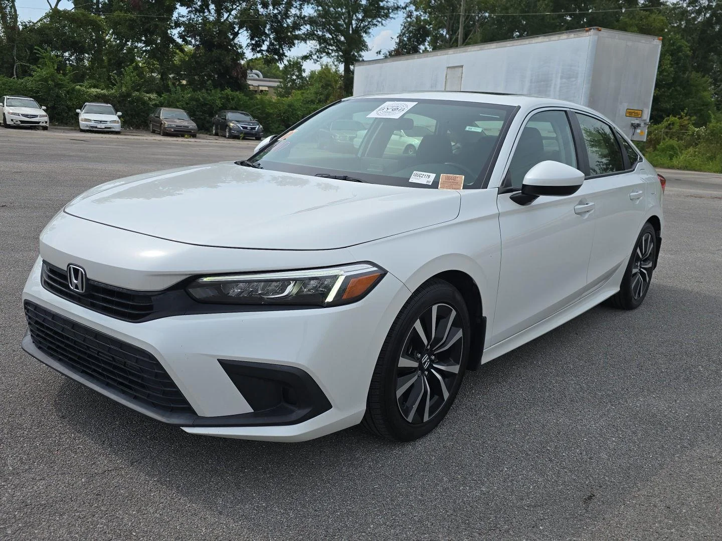 Used 2022 Platinum White Pearl Honda EX image 7