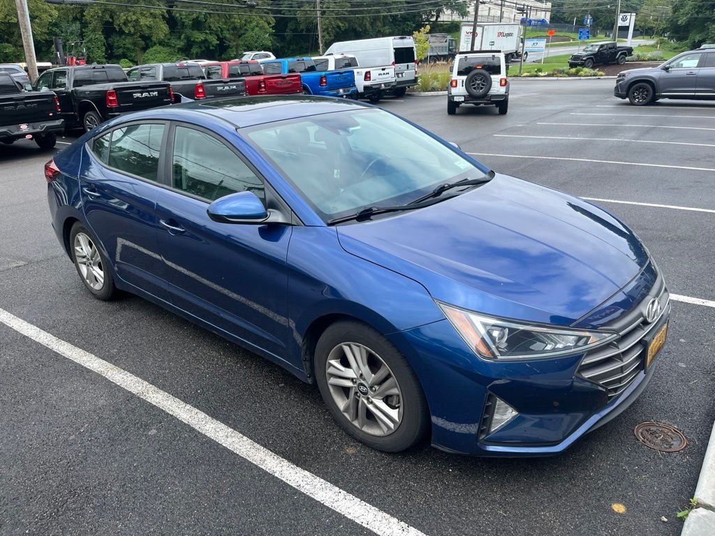 Used 2020 Blue Hyundai Value Edition image 2