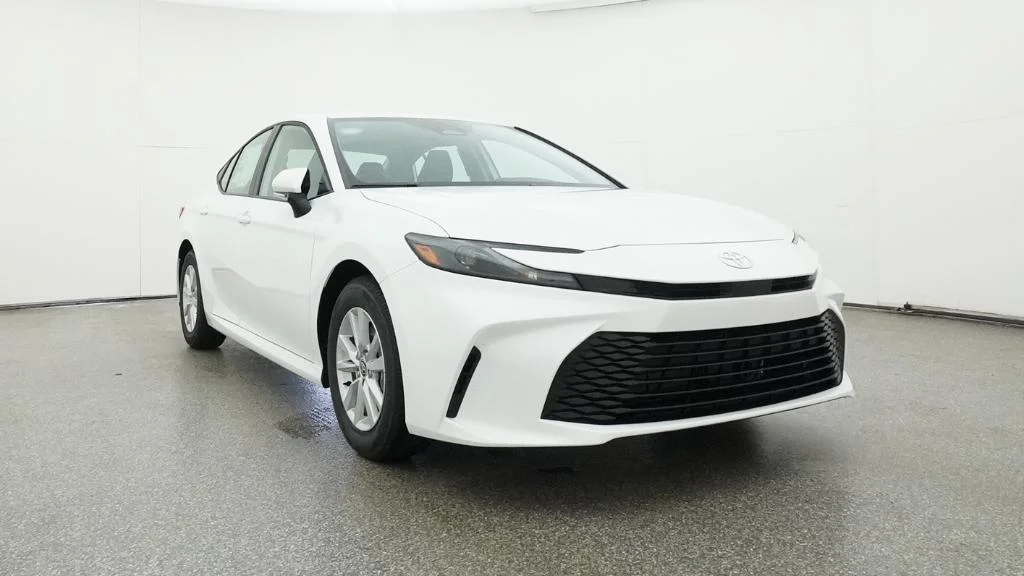 New 2026 Ice Cap Toyota LE image 9