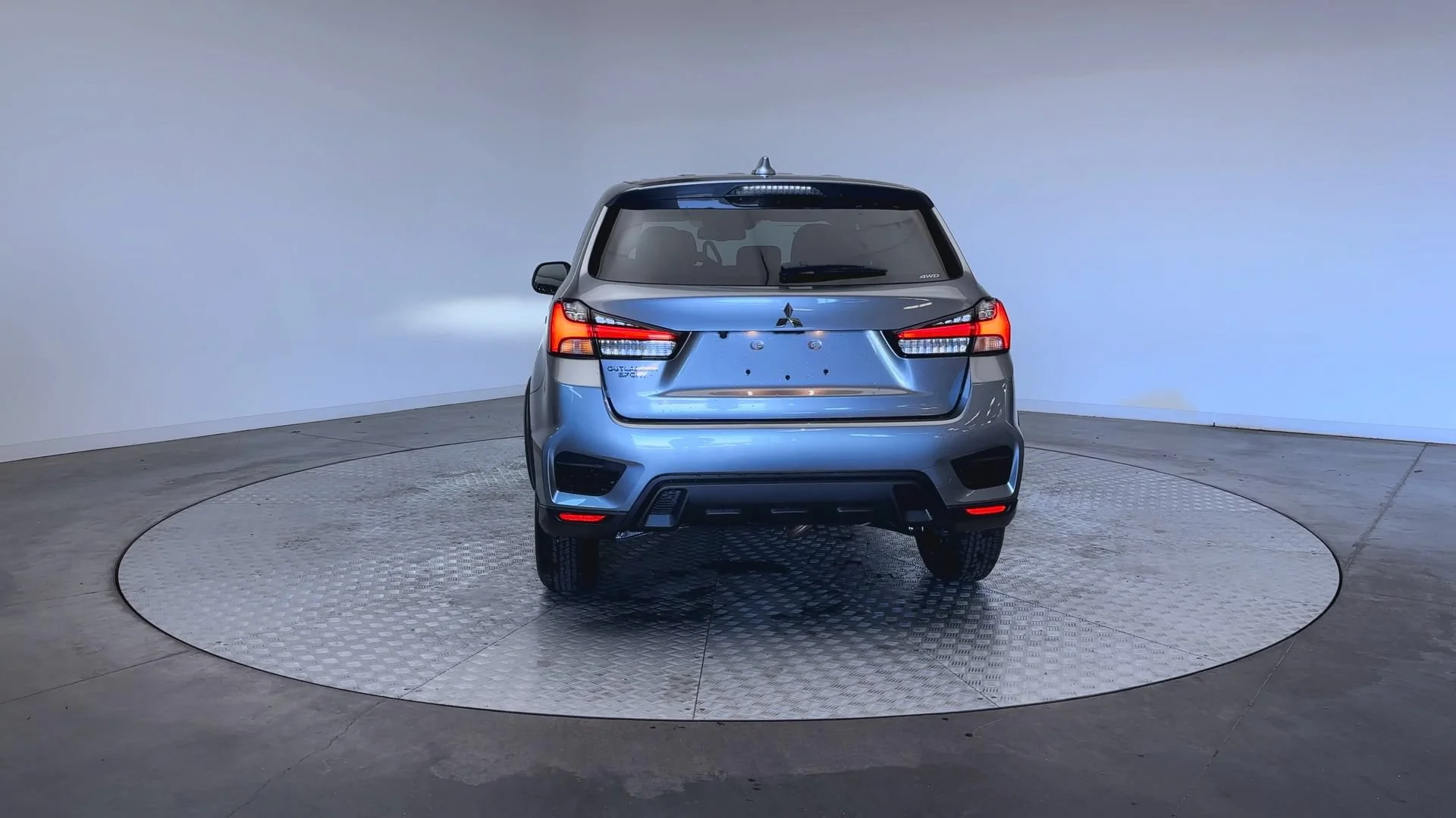 New 2026 Mercury Gray Metallic Mitsubishi 2.0 S image 7
