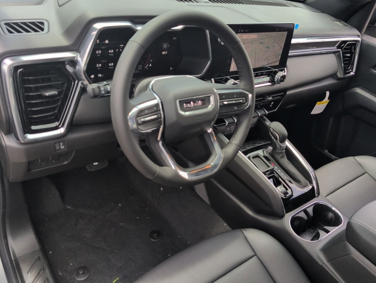New 2026 Sterling Metallic GMC Elevation image 10