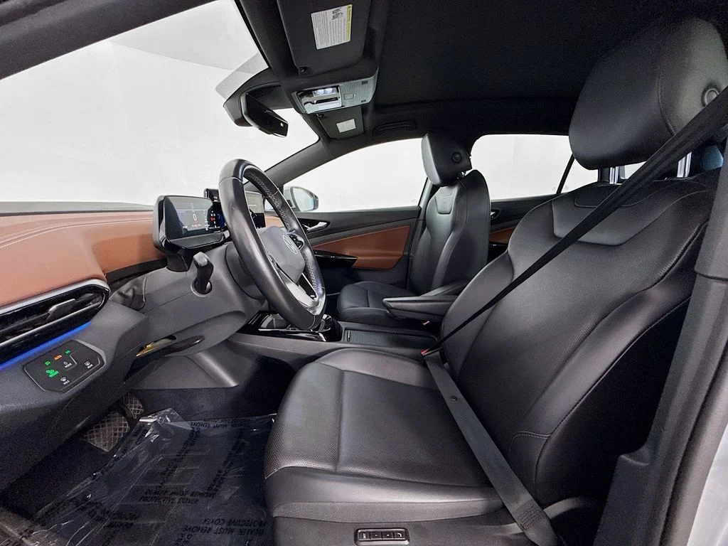 Used 2021 Silver Volkswagen Pro S image 20