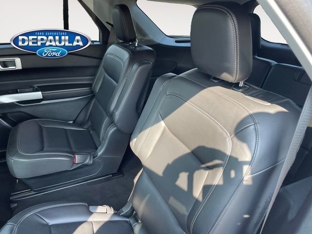 Used 2023 Gray Metallic Ford XLT image 17