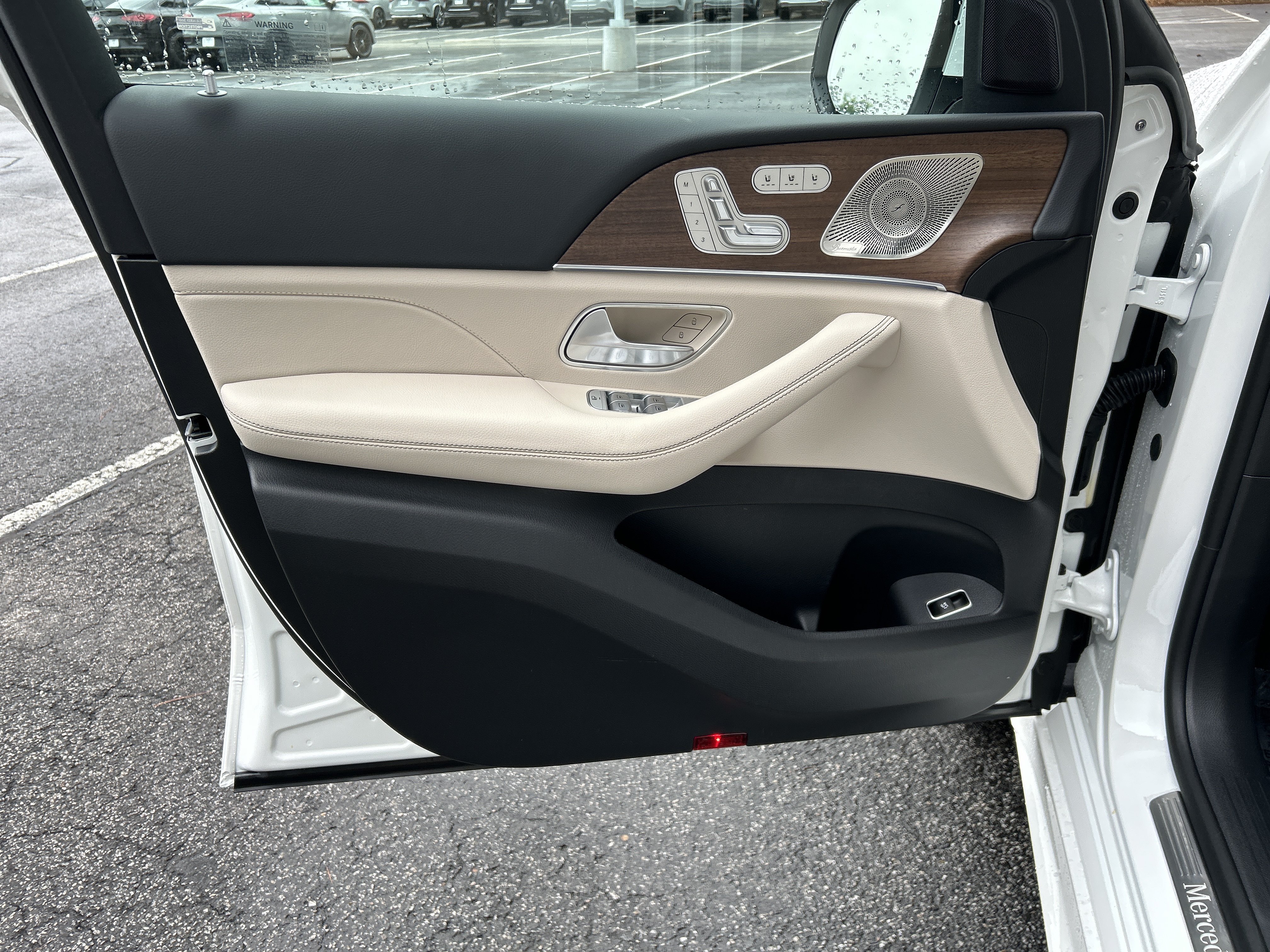 New 2026 Polar White Mercedes-Benz GLE 350 SUV image 15