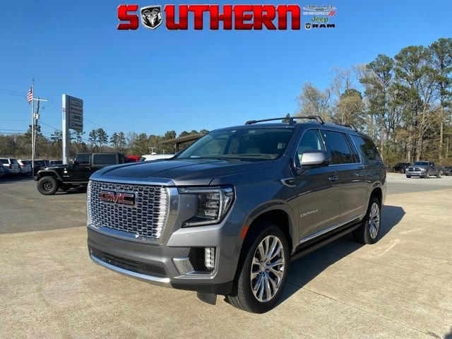 2022 GMC Yukon Denali AWD's photo