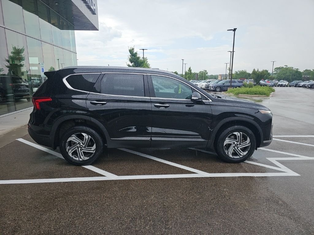 Certified Used 2023 Black Hyundai SEL image 6