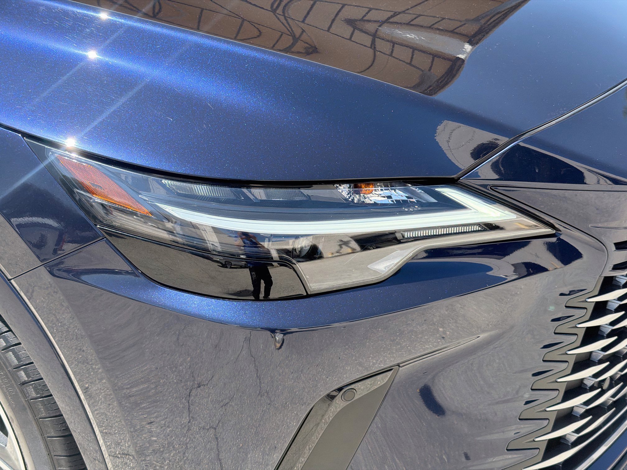 Used 2024 Mica Lexus RX 350 image 32