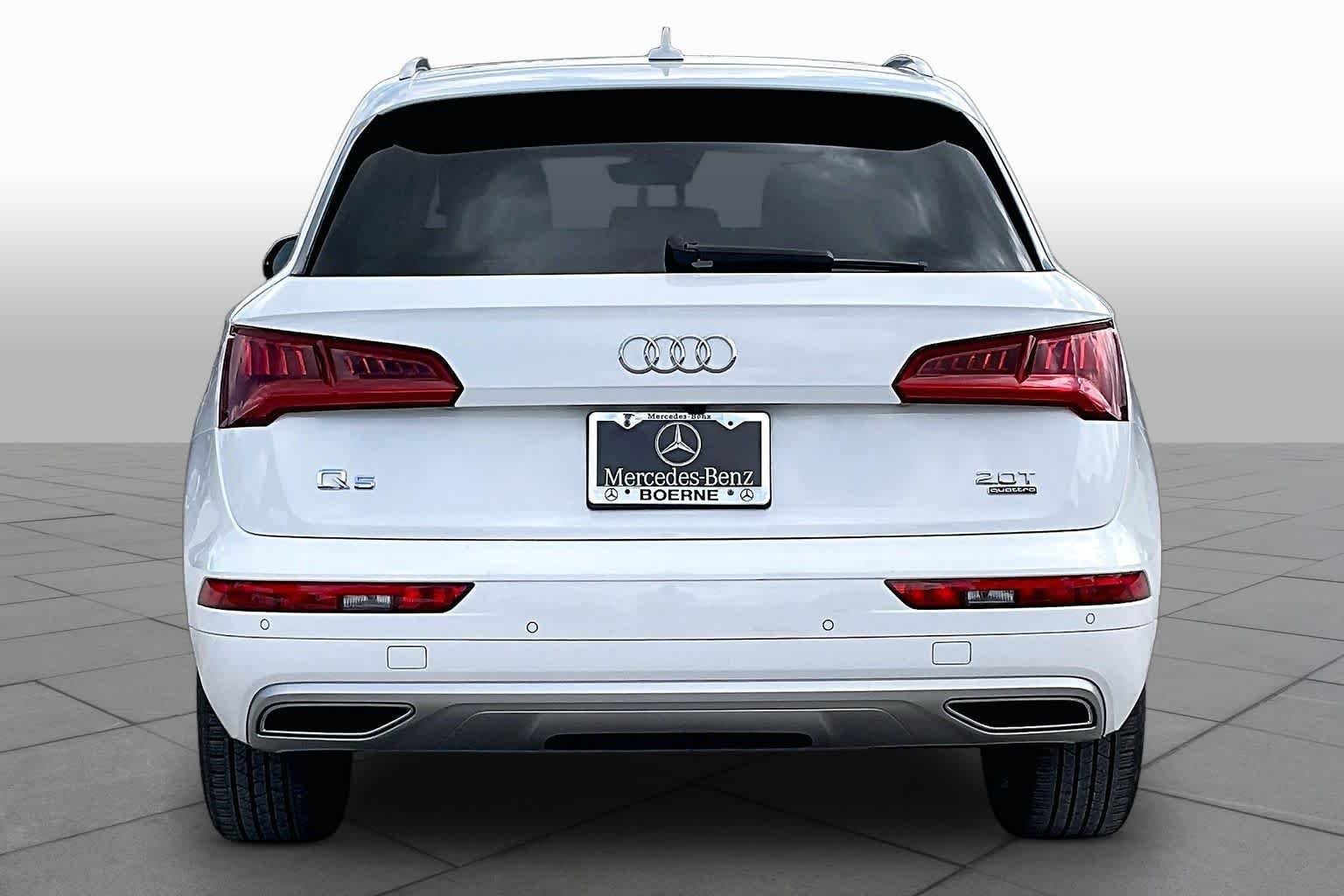 Used 2018  Audi Premium Plus image 5