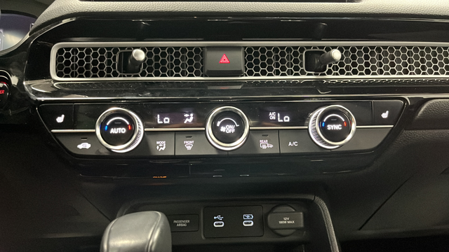 Used 2025 Gray Honda Sport Touring image 18