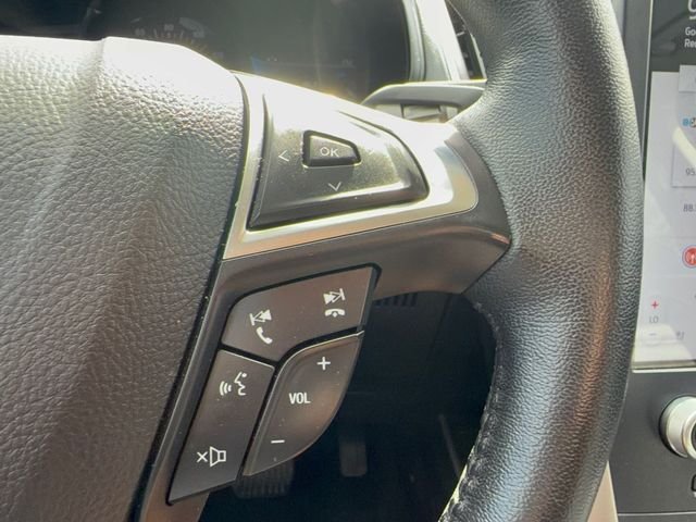 Used 2023 Blue Ford SEL image 19
