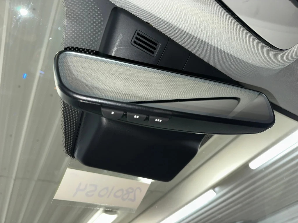 Used 2024 Black Pearl Hyundai Limited image 19