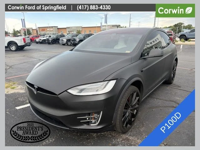 Used 2018 Obsidian Black Metallic Tesla P100D image 1