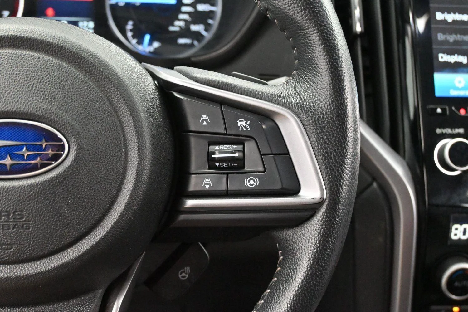 Used 2021 Magnetite Gray Metallic Subaru Limited image 16