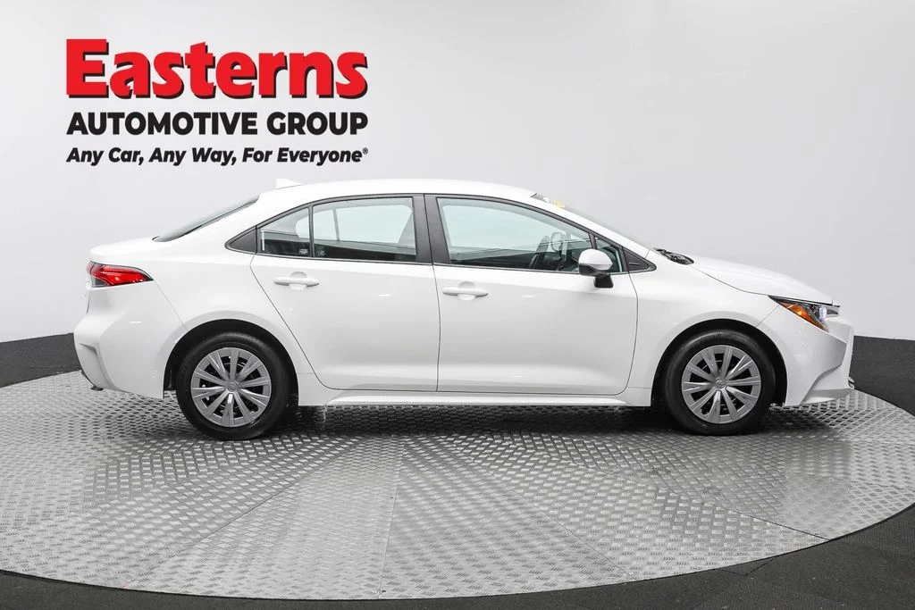 Used 2023 White Toyota LE image 4