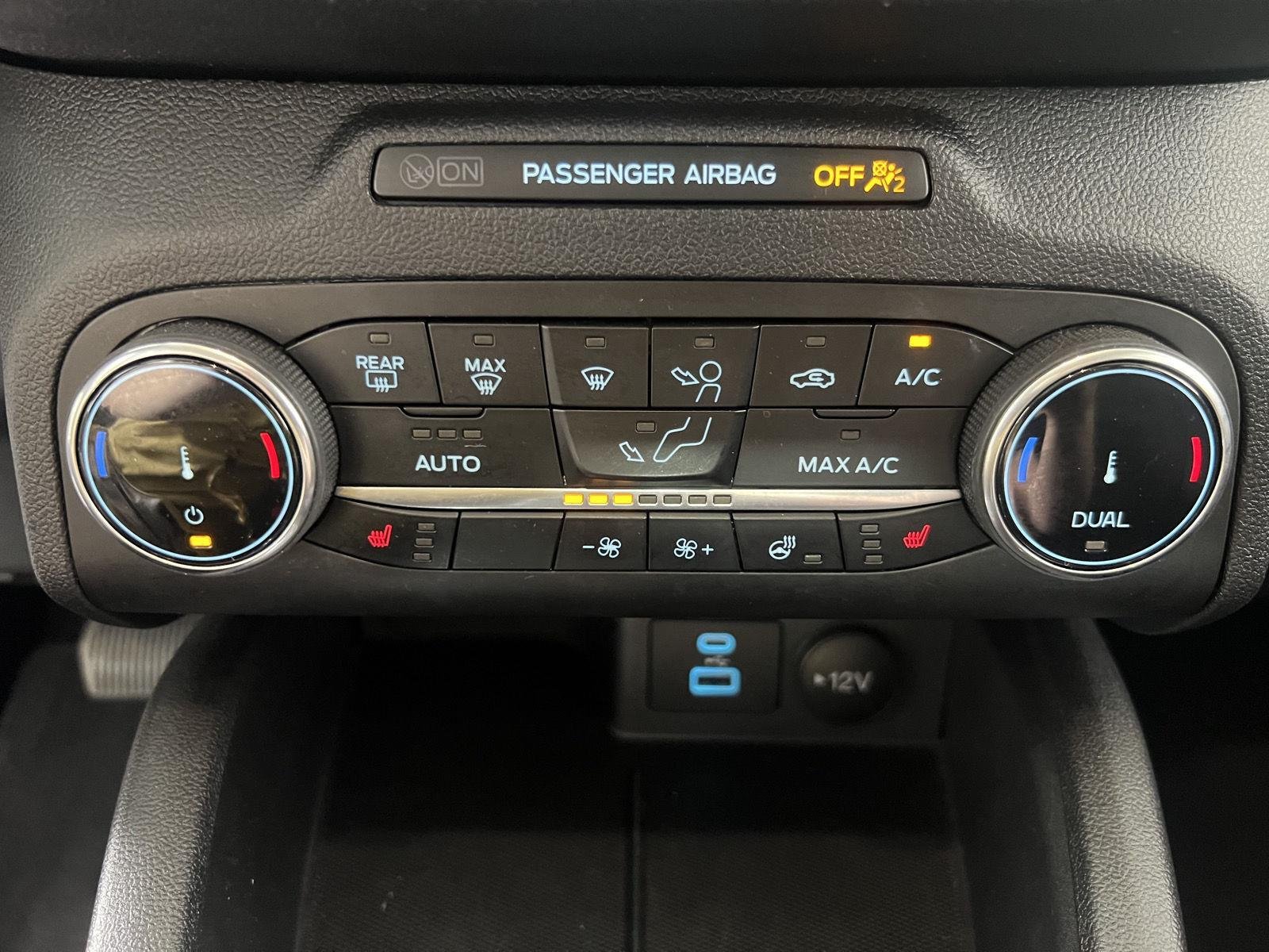 Used 2023 Oxford White Ford Active image 19