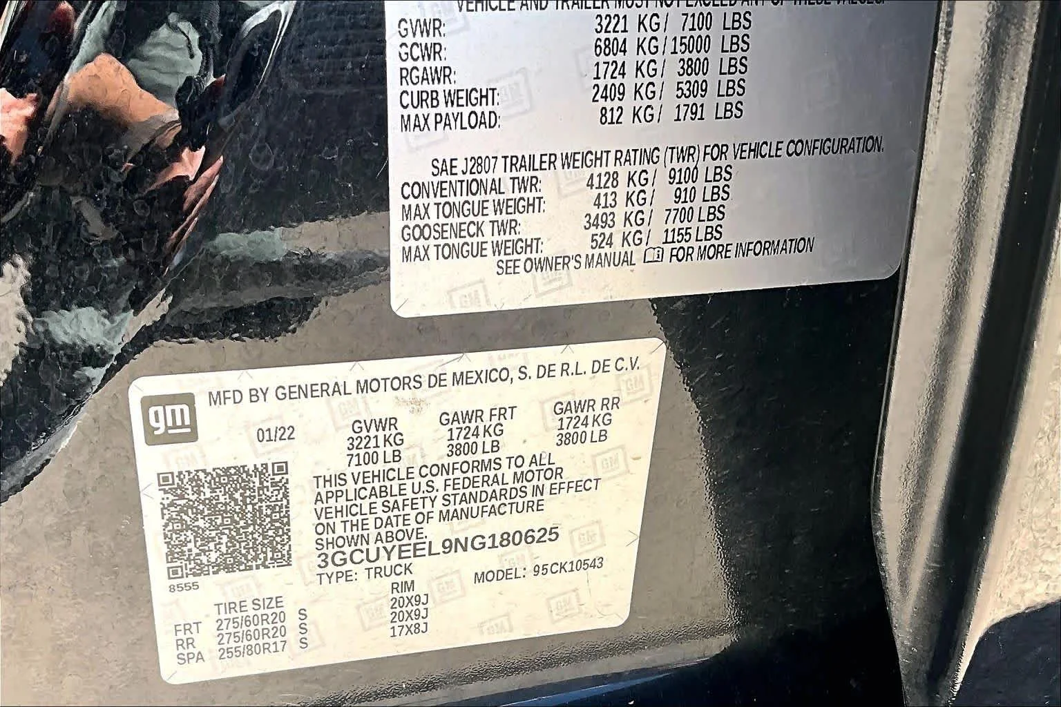Used 2022 Black Chevrolet RST image 35