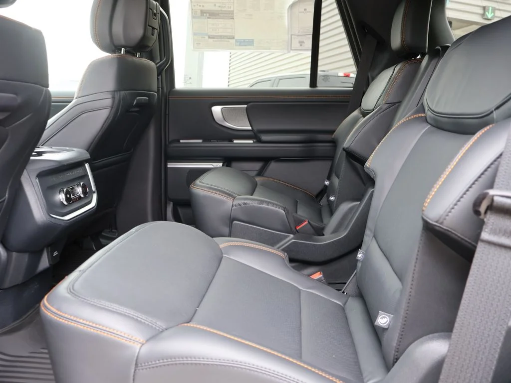 New 2026 Agate Black Metallic Ford Tremor® image 20