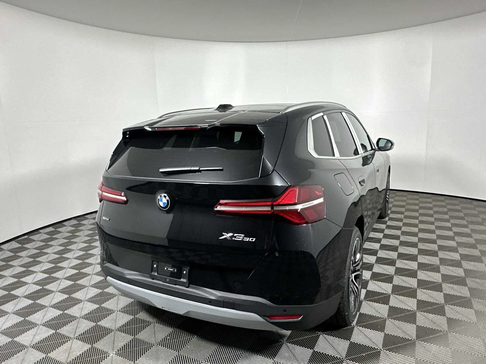 2025 BMW X3 30 - Photo 9
