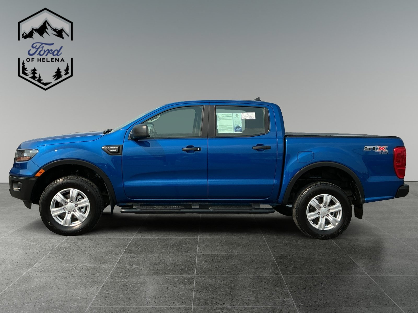 Used 2020 Blue Ford XL image 2